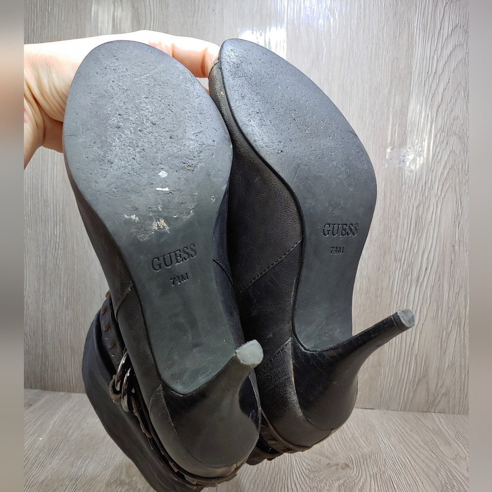 Guess Allegrate Open Toe Heel Ankle Bootie Leather Black Brown Buckle 7.5 - Picture 9 of 12